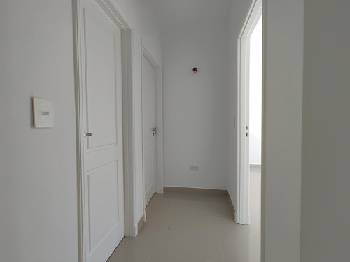 Casa En Venta - 3 Amb En Las Margaritas, Pilar