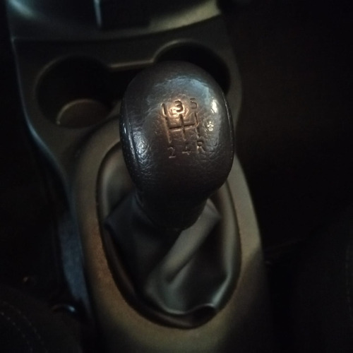 Imagen 9 de 14 de Nissan Versa 2019