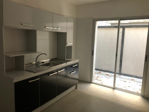 Recicladas, 2 Dormitorios, Vivienda De Interés Social