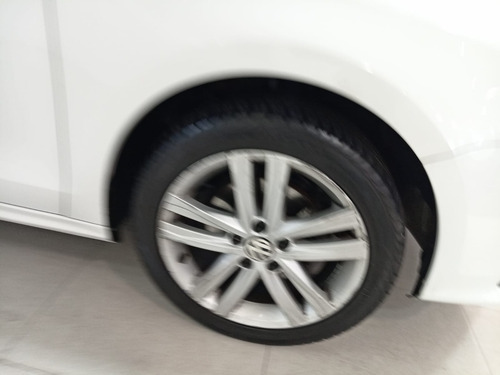 Volkswagen Jetta 2.5 Sportline Tiptronic At