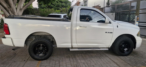 Dodge Ram 1500 3.6 Regular Cab