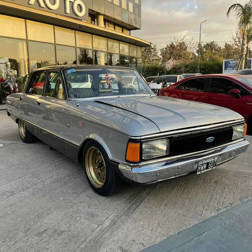 Imagen 1 de 15 de Ford Falcon Futura Sp