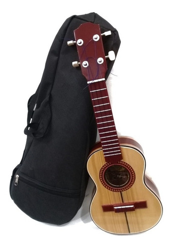 Imagen 3 de 7 de Ukelele Soprano Profesional Con Su Forro Protector