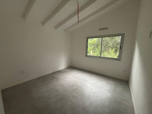 Casa A Estrenar En La Barra. 3 Dormitorios Y 2 Baños. 1000 M2 De Terreno