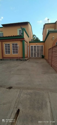 Imagen 2 de 14 de Casa En Venta En Araguama Country, Maracay