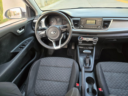 Kia Rio 1.6 Lx Sedan At