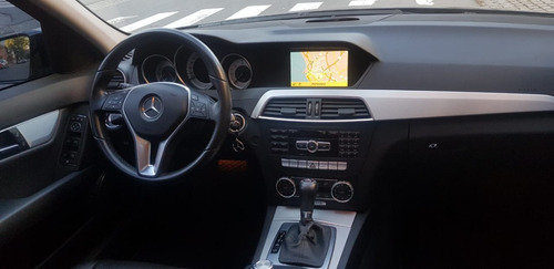 Imagen 8 de 13 de Mercedes-benz Clase C 2.1 C220 Avantgarde Cdi B.eff At
