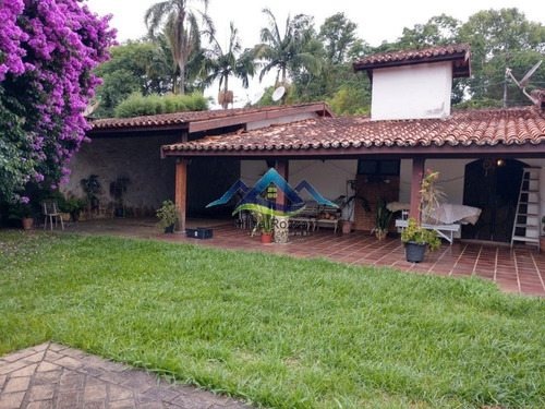 Imagem 2 de 15 de Chacara Em Condominio Com 4 Dorm Sendo 1 Suite Piscina E Area Gourmet. - V-1101