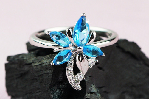 Imagen 5 de 10 de Anillos Compromiso Oro 18k Regalo Mama Dama Orquidea Calidad
