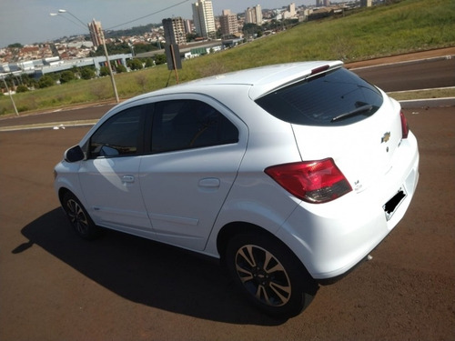 Imagem 6 de 9 de Chevrolet Onix 1.4 Ltz Manual