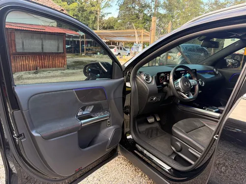 Mercedes-Benz Clase GLA 1.3t Amg Line