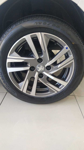 208 Allure Tiptronic