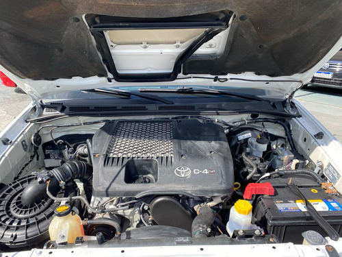 Toyota Hilux CD SR D4-D 4x4 3.0 TDI Dies.