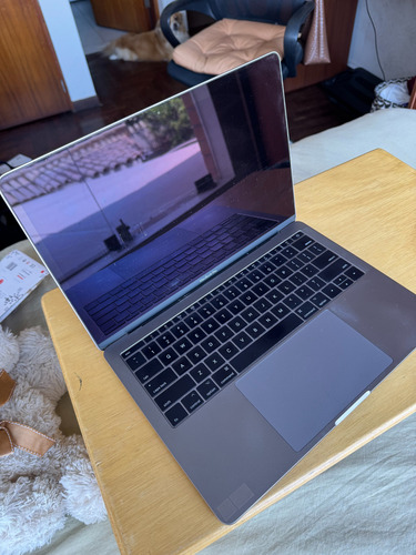 Macbook Pro 13 2017 - Core I5 8gb 256 Gb Ssd Macos Ventura (Usado)