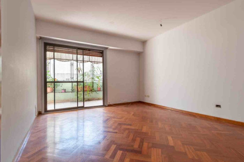 Venta- 3 Ambientes Con Patio En Barrio Norte