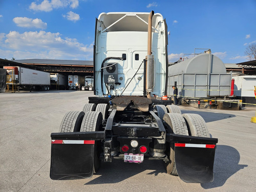 Cascadia Modelo 2017 Dd15 Manual De 18 Mancuernas De 46,000