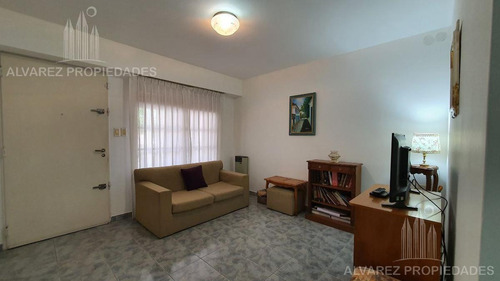 Imagen 4 de 30 de Casa 4 Ambientes Venta Morón