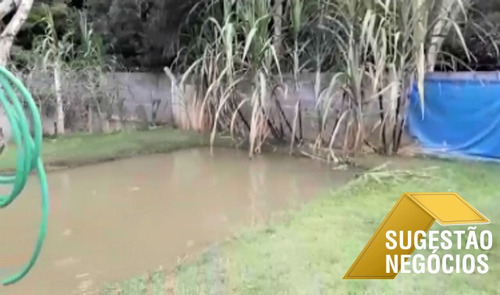 Chácara Com Lago Bairro Recém Construída - 3095