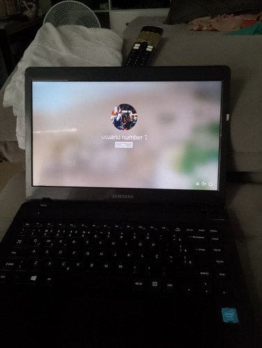 Notebook Samsung Np370e4k Preto E Branco