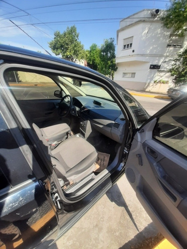Imagen 8 de 12 de Chevrolet Meriva 2012 1.8 Gl Aa+da