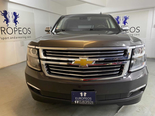 Imagen 2 de 10 de Chevrolet Suburban 5.3 Ltz V8 4wd 2da Cubo At 2015