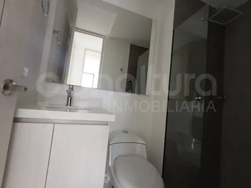 Apartamento En Arriendo Los Colores 472-7082
