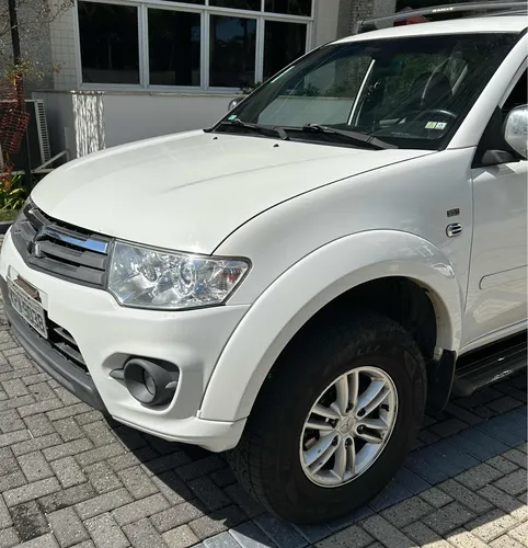Imagem de Mitsubishi L200 3.5 Triton Hpe Flex Cab. Dupla 4x4 Aut. 4p