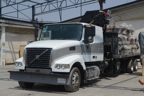 Grua Brazo Articulado Hiab Nva. 12 Tons Montada Sobre Tracto