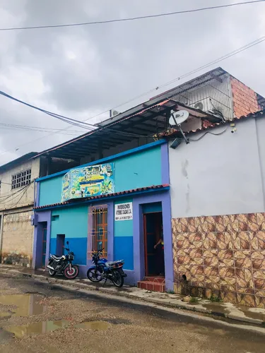 Venta De Restaurante De Comida Típica Colombiana En La Candelaria De Valencia Incluye Casa Comercial Y Fondo De Comercio Del Reconocido Restaurante Jose Felix
