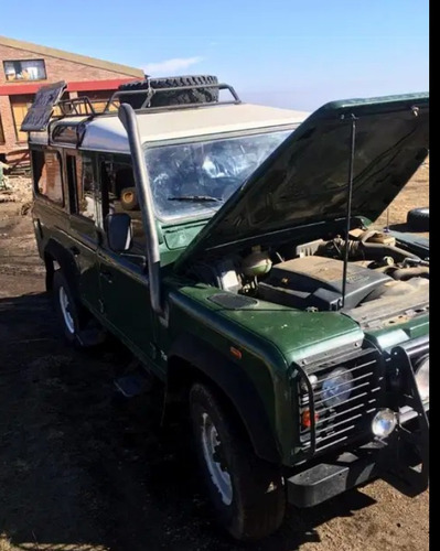 Imagen 2 de 6 de Land Rover Defender 2.5 110 5 Sw Aa 2001