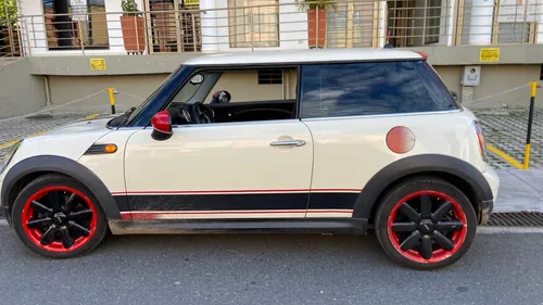 Mini Cooper R56 - Soat 01/25 - Tecno 11/24