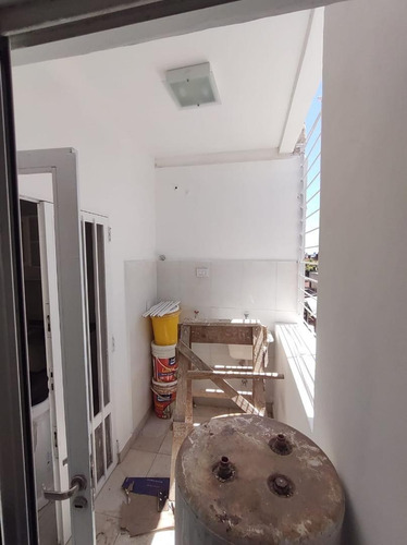 Imagen 7 de 14 de Departamento Con 2 Dormitorios En P.a Y Local Comercial P.b