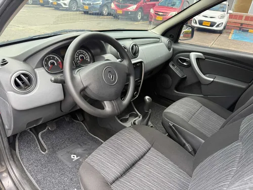 Renault Logan Expression 1.6 Mec