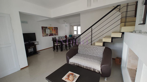 Imagen 2 de 15 de Alquiler De Apartamento 3 Dormitorios En Manantiales, Urguay - Manantiales Manantiales