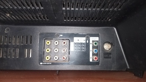 Televisión Convencional En Perfecto Estado (Usado)