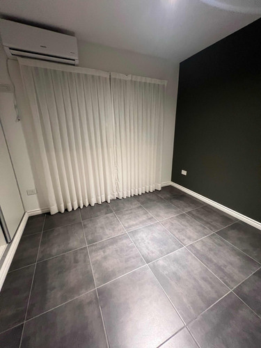 Departamento, 2 Dormitorios, 2 Baños, Balcón, Cochera Propia