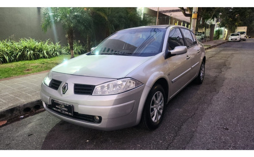 Renault Megane 2.0 DYNAMIQUE SEDAN 16V GASOLINA 4P AUTOMÁTICO