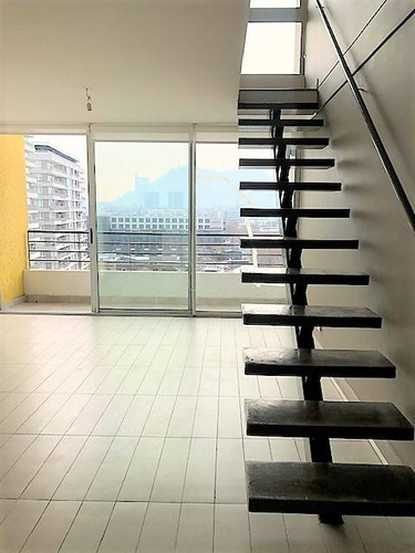Seminario, 1d/1b, Duplex, Metro Irarrazaval (84864)