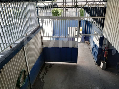 Imagen 2 de 13 de En Venta Galpón Comercial Zona Industrial Castillito - Anggi Zerpa 0414-4122129
