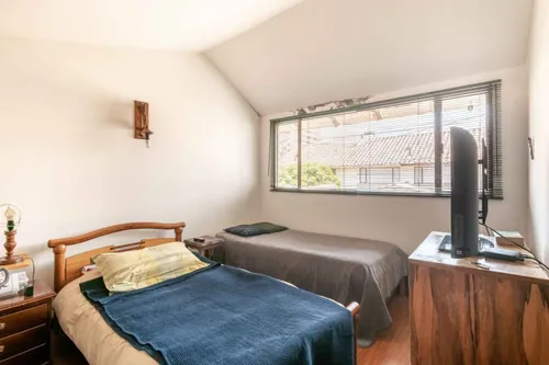 Casa En Venta En Cedritos. Cod V8171