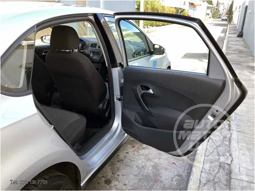 Volkswagen Vento 1.6 Confortline Mt