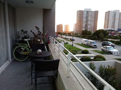 Imagen 1 de 9 de Departamento En Venta De 2 Dormitorios En Concón
