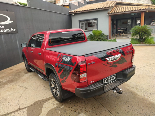 Toyota Hilux 2.8 SR CHALLENGE 4X4 CD 16V DIESEL 4P AUTOMÁTICO