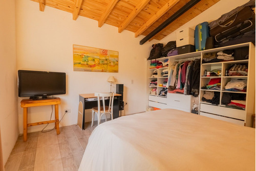 Venta 2 Casas + Restaurant Bustillo Km 13.900