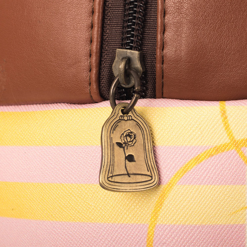 Mochila Pincesa Ginga Beauty Is Found Within Color Marrón Oscuro Diseño De La Tela Personaje