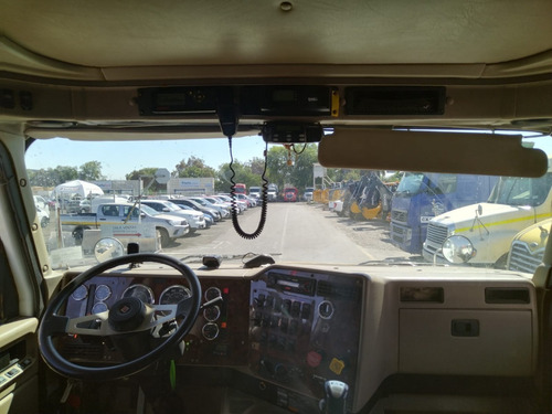 Imagen 12 de 23 de Tracto Camion International 9200, Año 2016. Muy Buen Estado