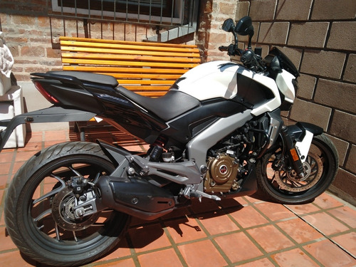 Bajaj Dominar 400