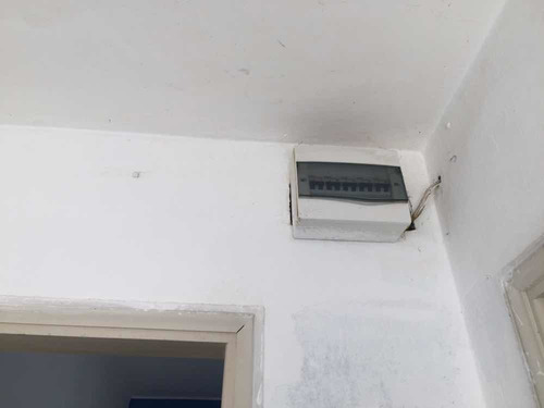 Ideal Inversionista! Apartamento Tipo Casita Muy Luminoso