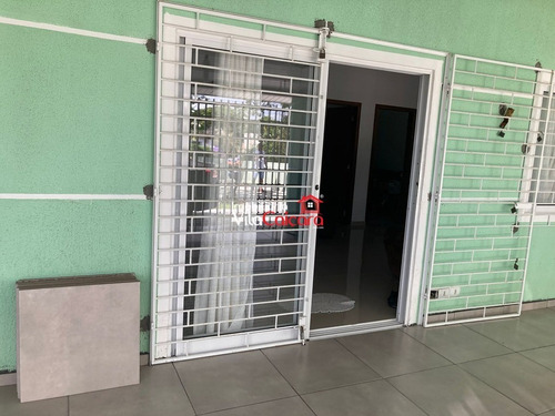Imagem 9 de 15 de Casa Com Sobra De Terreno Em Shangri-la - Ca-0517-1
