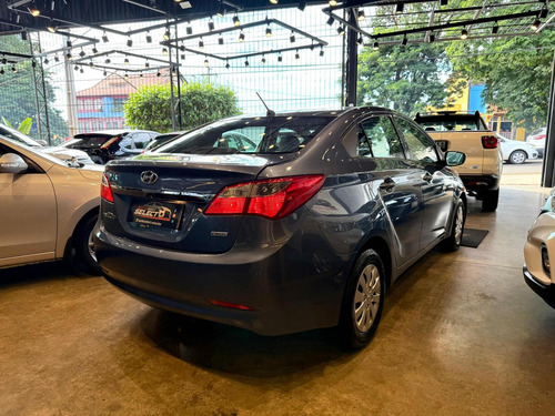Hyundai HB20S Hb20s 1.0 Confort Plus 12v Flex 4p Manual